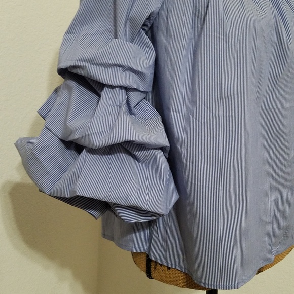 Blue and white 3 tier puffy sleeve top tunic stretchy neckline S/M boho 70s vibe - Picture 6 of 6